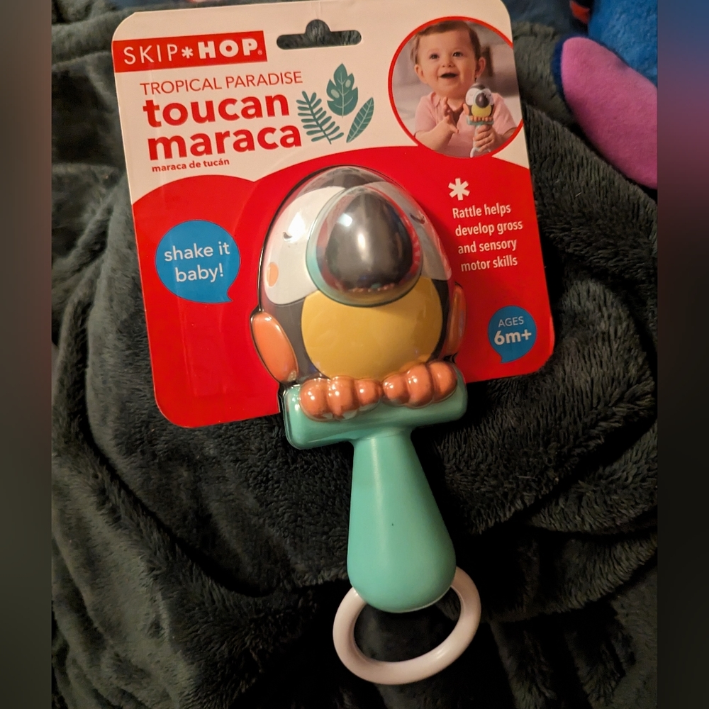 Skip Hop baby tucan maraca